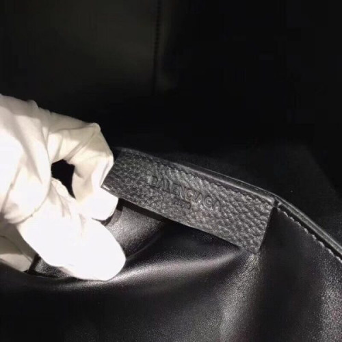 Ba*len*cia*ga-everyday-tote