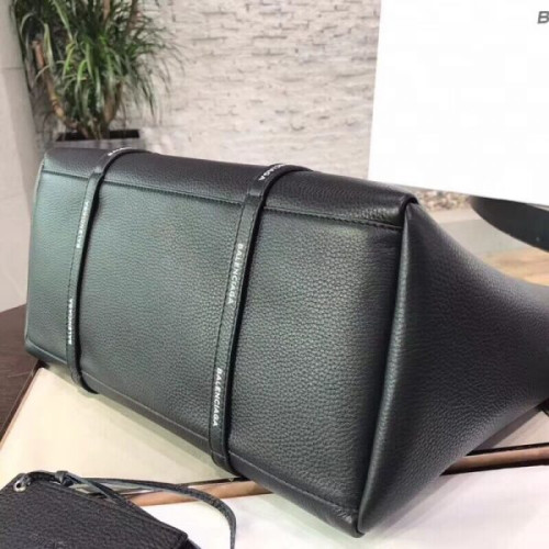 Ba*len*cia*ga-everyday-tote