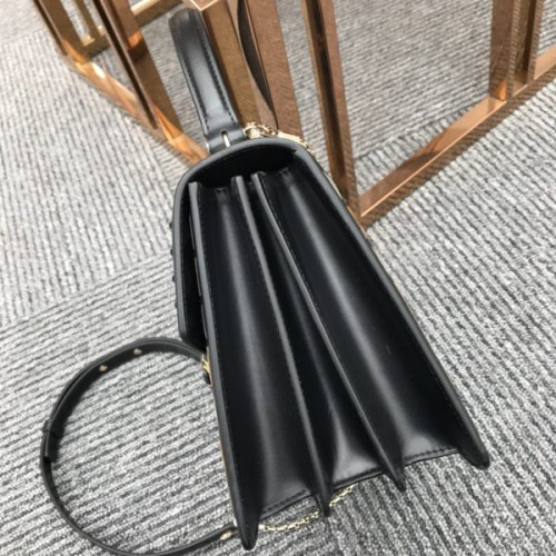 B*l*ai-serpenti-forever-21