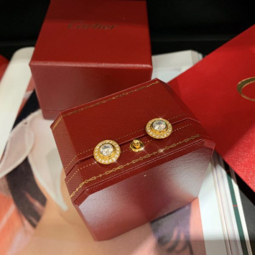 Ca*t*er-earring-7-2-4-2-5-2