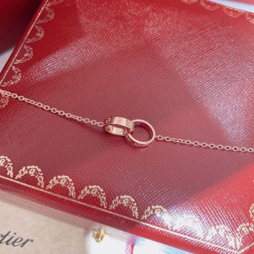 Ca*t*er-ecklace-7-2-4-2-5-2-2