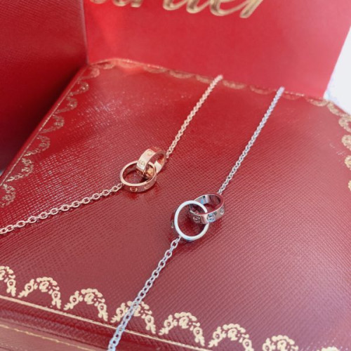 Ca*t*er-ecklace-7-2-4-2-5-2-2