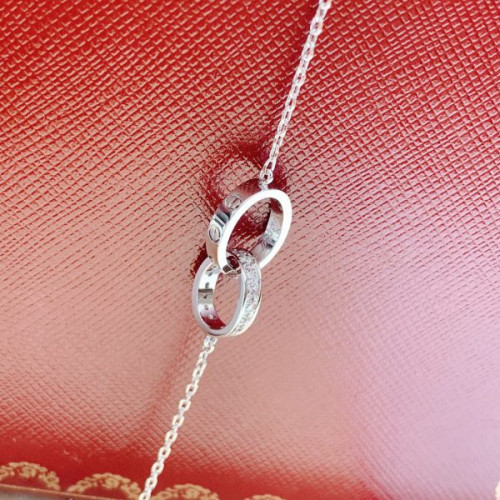 Ca*t*er-ecklace-7-2-4-2-5-2-3