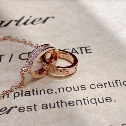 Ca*t*er-ecklace-7-2-4-2-5-2-3