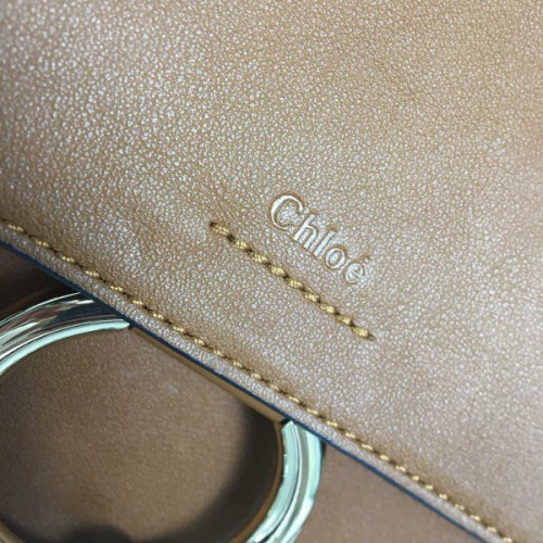 chloe-faye-hand-bag-3