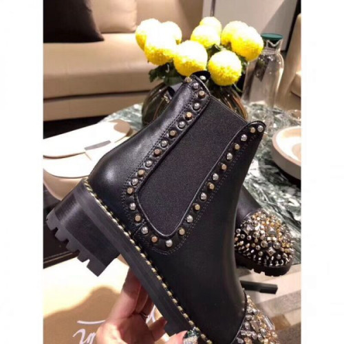 Ch**an-louboutin-boots