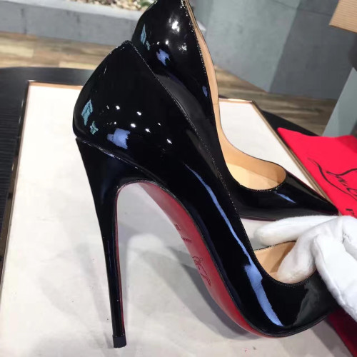 Ch**an-louboutin-shoes