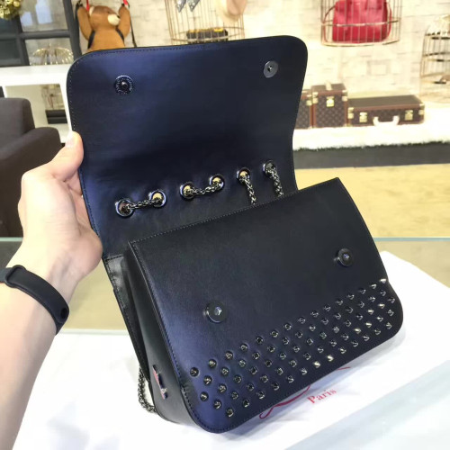 Ch**an-louboutin-shoulder-bag-2