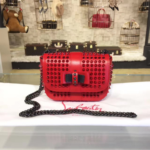 Ch**an-louboutin-shoulder-bag-4