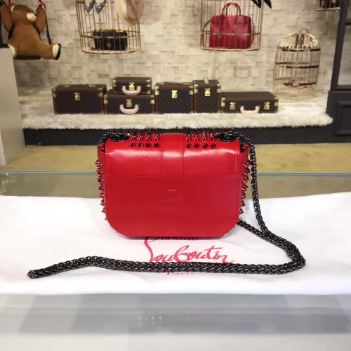 Ch**an-louboutin-shoulder-bag-4