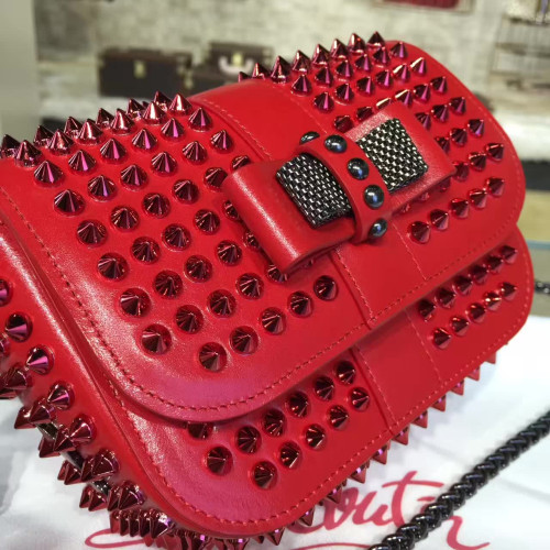 Ch**an-louboutin-shoulder-bag-4