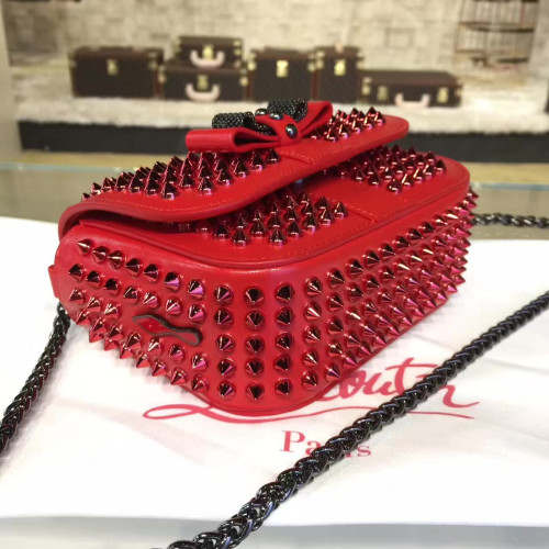 Ch**an-louboutin-shoulder-bag-4
