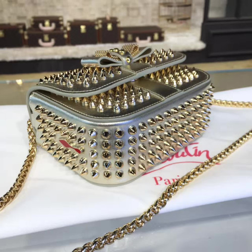 Ch**an-louboutin-shoulder-bag-5