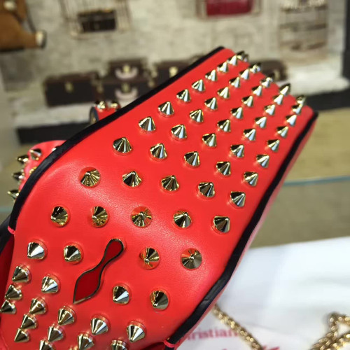 Ch**an-louboutin-shoulder-bag