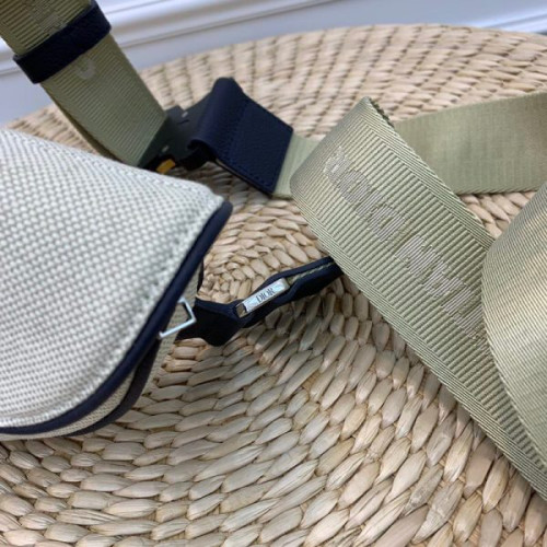 D*or-saddle-7-2-4-2-5-2-3