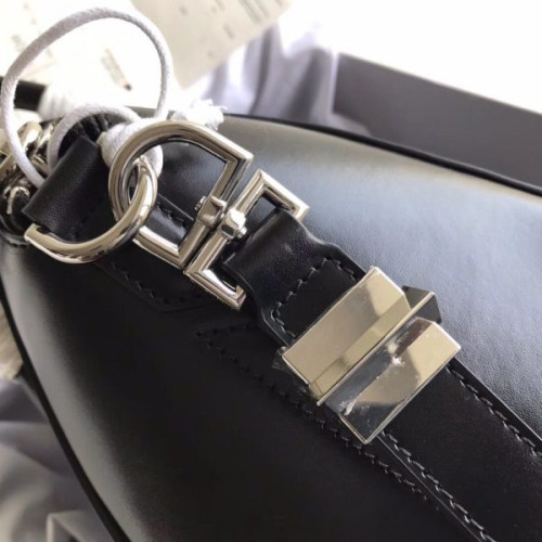 givenchy-medium-antigona-bag-small-12