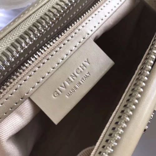 givenchy-medium-antigona-bag-small-16