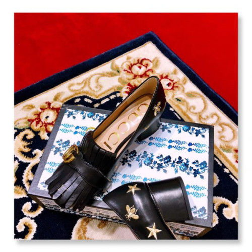 G*u*i-embroidered-leather-mid-heel-pump-2