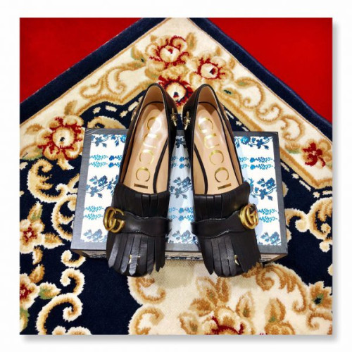 G*u*i-embroidered-leather-mid-heel-pump-2