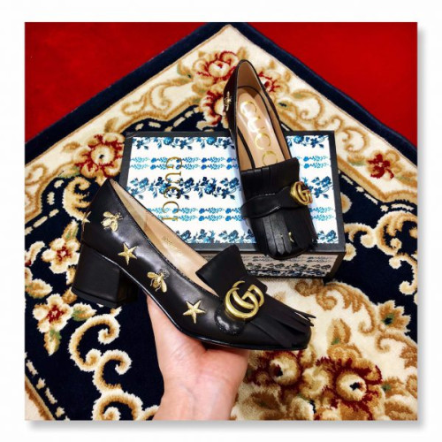 G*u*i-embroidered-leather-mid-heel-pump-2