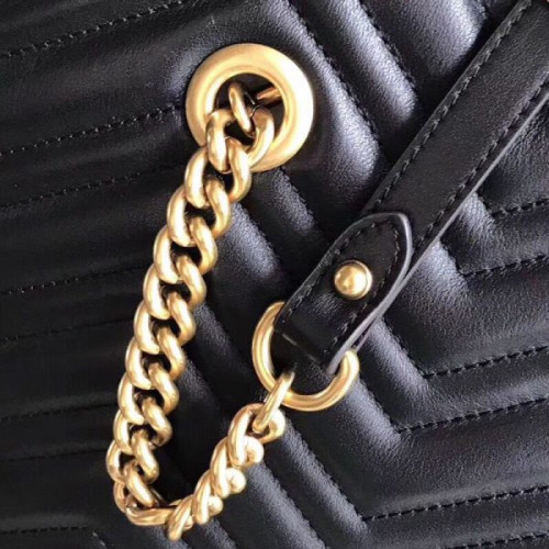 G*u*i-gg-marmont-matelasse-medium-tote-3