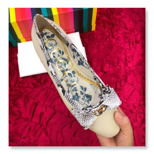 G*u*i-leather-ballet-flat-with-snakeskin-bow