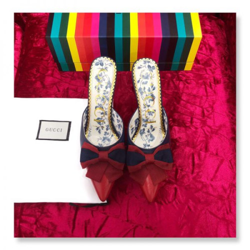 G*u*i-mid-heel-slide-with-web-bow-2