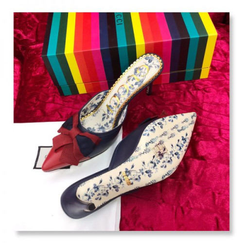 G*u*i-mid-heel-slide-with-web-bow-2