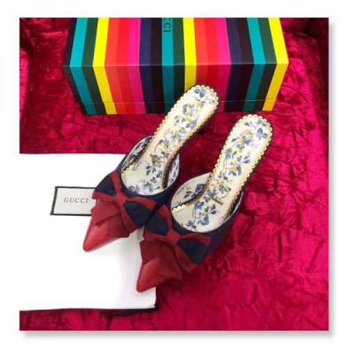 G*u*i-mid-heel-slide-with-web-bow-2