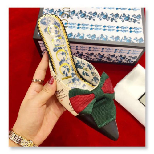 G*u*i-mid-heel-slide-with-web-bow-3