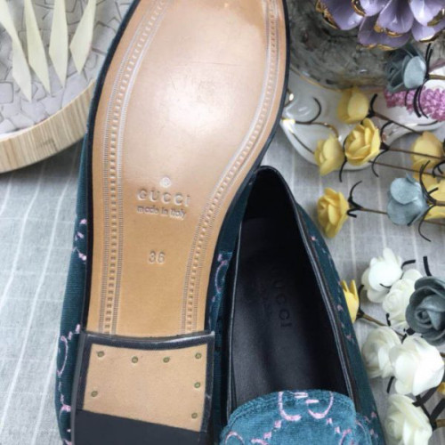 G*u*i-princetown-velvet-slipper-3