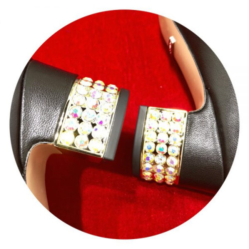 G*u*i-pump-with-crystal