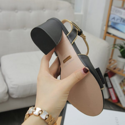 G*u*i-sandal-10