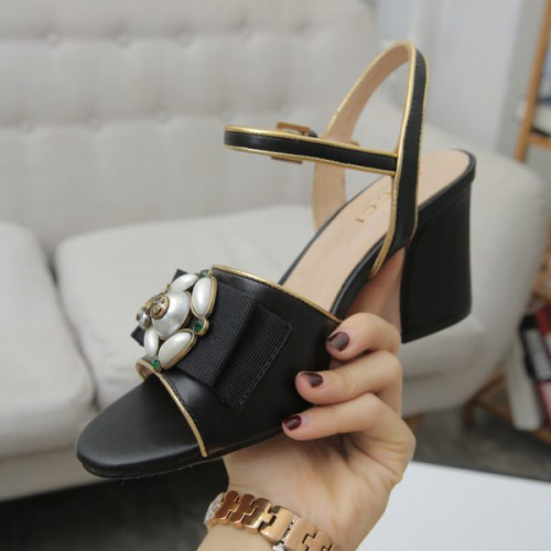 G*u*i-sandal-10