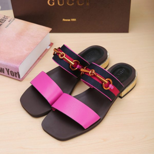G*u*i-sandal-40