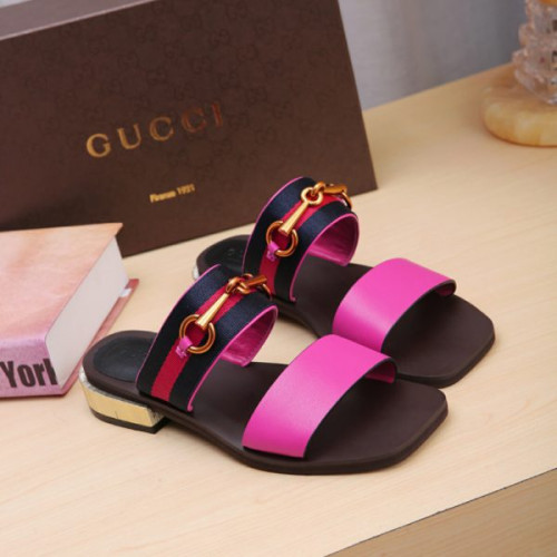 G*u*i-sandal-40
