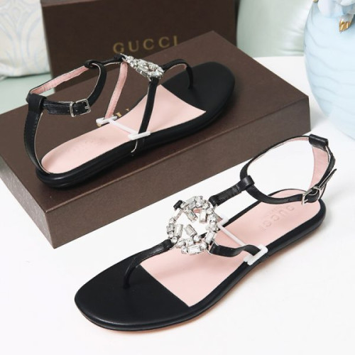 G*u*i-sandal-42