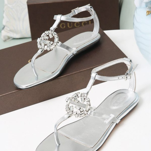 G*u*i-sandal-43