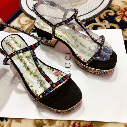 G*u*i-sandals-5