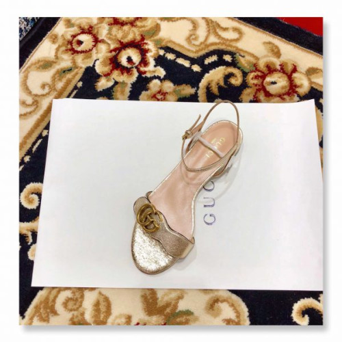 G*u*i-sandals-flat-4