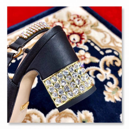 G*u*i-slingback-pump-with-crystal-3
