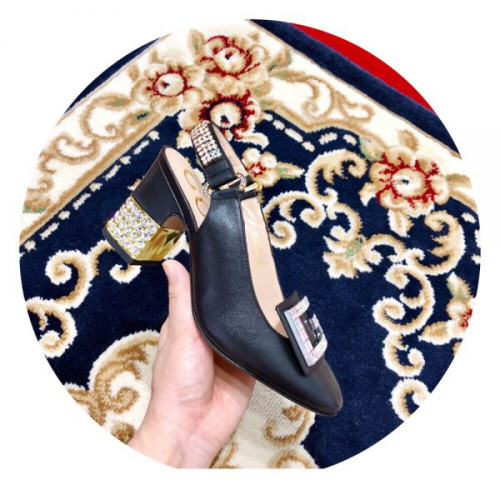 G*u*i-slingback-pump-with-crystal-3