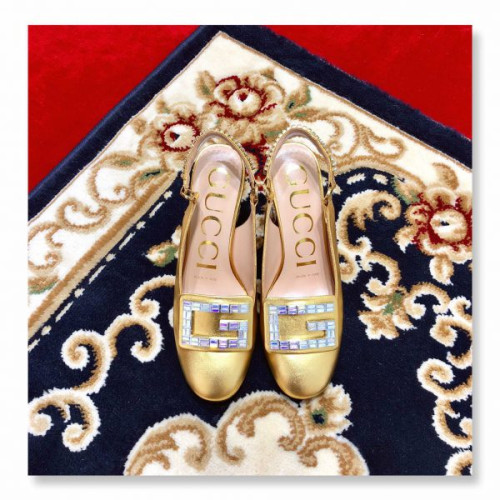 G*u*i-slingback-pump-with-crystal