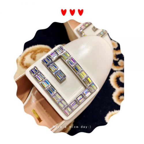 G*u*i-slingback-pump-with-crystal