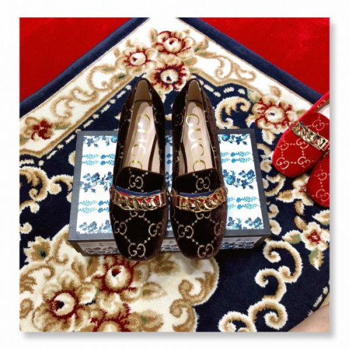 G*u*i-velvet-pump-heel4-5cm-3