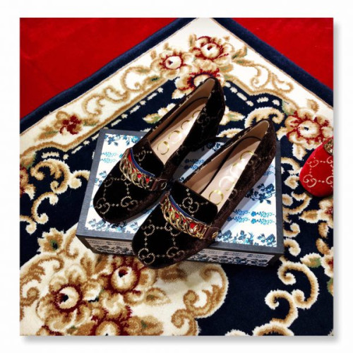 G*u*i-velvet-pump-heel4-5cm-3