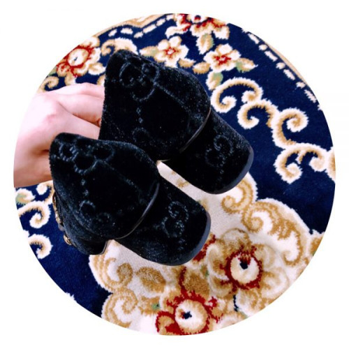 G*u*i-velvet-pump-heel4-5cm