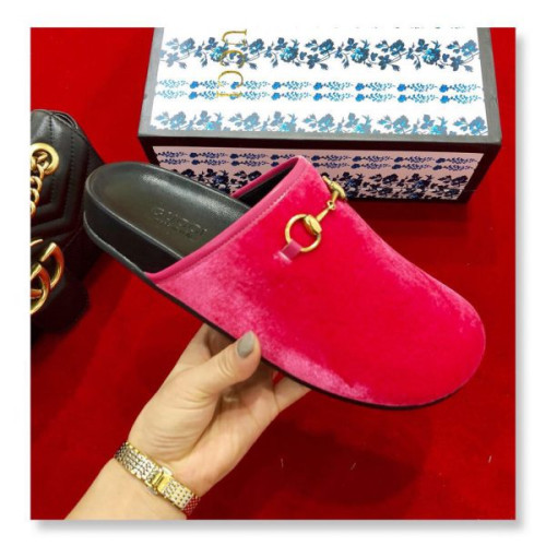 G*u*iu-slipper-17