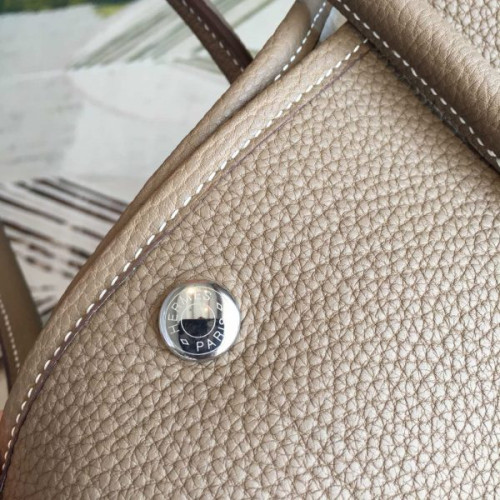 H**mes-garden-party-9