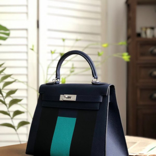 H**mes-kelly-28-5-6-7-2-3-6-4-3-2